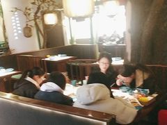 -荷塘秋月·本帮江浙菜(国权路店)