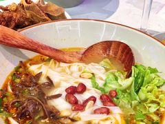 招牌牛大骨棒圆粉-百春原湖南牛肉粉(漕河泾印象城店)
