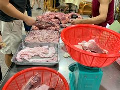 -标记美食新鲜猪杂(兴南大道店)