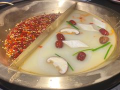 -九鼎轩脆毛肚火锅(南京东路店)