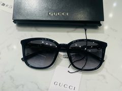 -YI OPTICAL 奕镜·蔡司战略合作店(长宁来福士店)