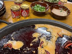 -重庆下半城老火锅(糖酒公司店)