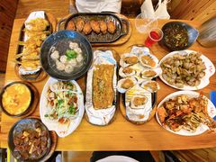 -老东镇啤酒屋海鲜加工·蒸汽海鲜·海鲜烧烤(台东店)