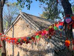 -百里峡七彩艺术小镇