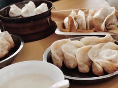 网红锅贴-锅贴大王南翔小笼(临沂二村店)