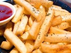 -MARU玛露音乐餐厅(大学路店)