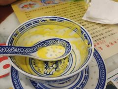 -广信牛奶甜品世家(台东店)