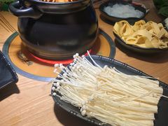 -尚品小土屋涮毛肚(李沧万达店)