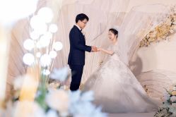 -NaNa婚纱礼服馆