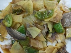 -陆记牛庄·碳锅龙虾烧烤(爱上花园店)