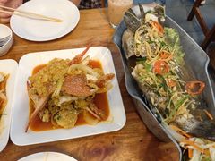 -两兄弟Song Pee Nong(2号店)