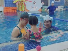 -戊辰亲子游泳俱乐部