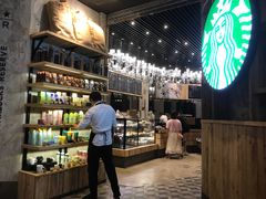 -星巴克臻选(湖滨道店)
