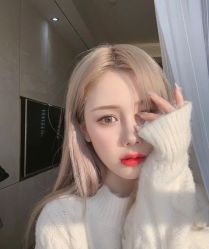 -AYO SALON