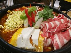 -汇吃汇喝美食街(上海建发浦悦荟广场店)