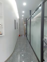 -苗方清颜专业祛痘·皮肤管理