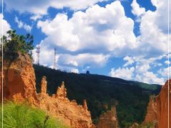 -彩色沙林风景区