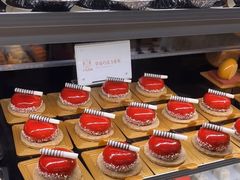 -半岛翡丽海鲜自助餐厅(观风亭店)