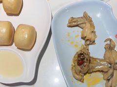 -何师傅美蛙鱼头(汉街店)
