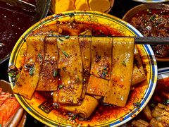 -周小明火锅(黑金冠社区店)