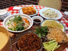 -老郑家东北春饼(龙悦居店)