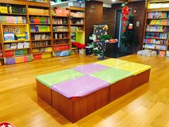 -外研书店(北京外国语大学西校区北外国际大厦店)