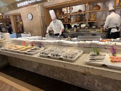 -雍和会海鲜姿造自助(湖东路店)