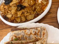 -溢心园香河肉饼总店