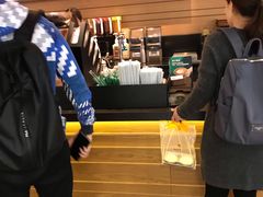 -星巴克(广州中华广场B1层店)
