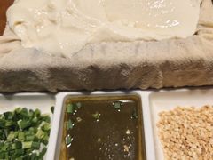 -95号酱骨·一块豆腐(展春园西路店)