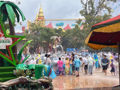 -七彩云南欢乐世界