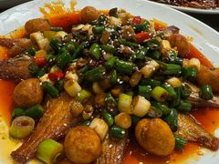 -江湖黑大兔(杨家坪店)