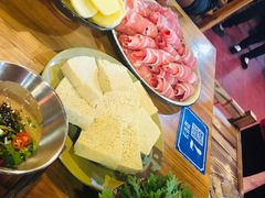 -东镇老火锅(长春路首店)