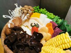 -湊湊火锅·茶憩(东城万达店)