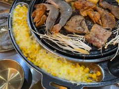 -胡悦里韩式烤肉(芝罘万达广场店)