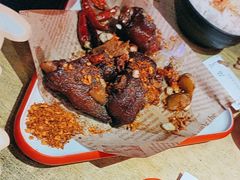 -老闵田螺馆·南昌特色小炒(梦时代店)