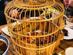 -胡桃里音乐餐厅(陶溪川店)(川湘赣菜·世界百大酒庄直供红酒·音乐表演)