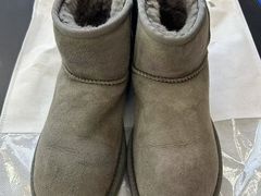 -爱革·奢品·鞋包·衣物·家居(金桥国际商业广场店)