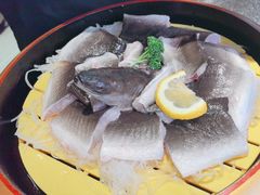 -草家酱蟹炭火烤肉店(珲春南路二店)