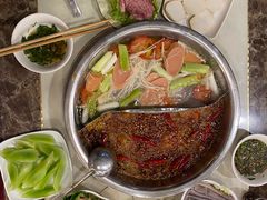 -朱氏胖子烂火锅(洪崖洞店)