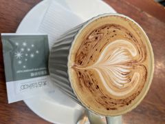 -玛格萝妮比萨屋(四平店)