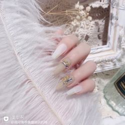 -Pink You美甲洗眉纹绣定制中心