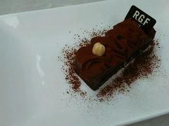 温哥华黑巧克力-RGF(巨鹿路店)