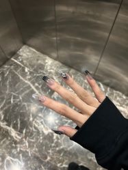 -UGIRL有个美甲