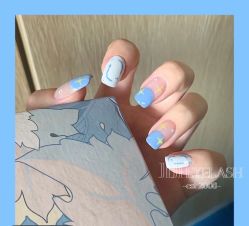 -吉吉靓甲美睫