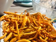 野生虫草花-探窝·竹笙椰子鸡(杨箕店)