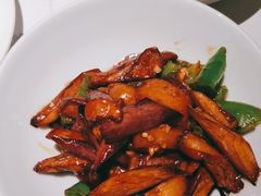 -关东小磨东北菜(漕河泾印象城店)