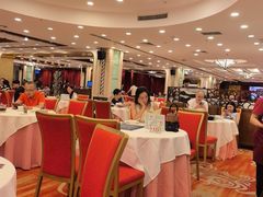 -凤凰楼酒家·粤宴点心(华强北店)