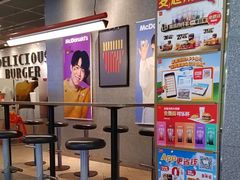 -麦当劳(杭州西湖银泰百货店)