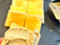 法式鹅肝酱配面包片-彩虹之约•淮扬家宴(亚运村店)